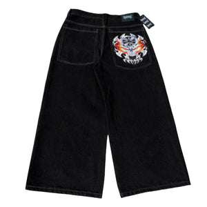flame skull contrast stitch