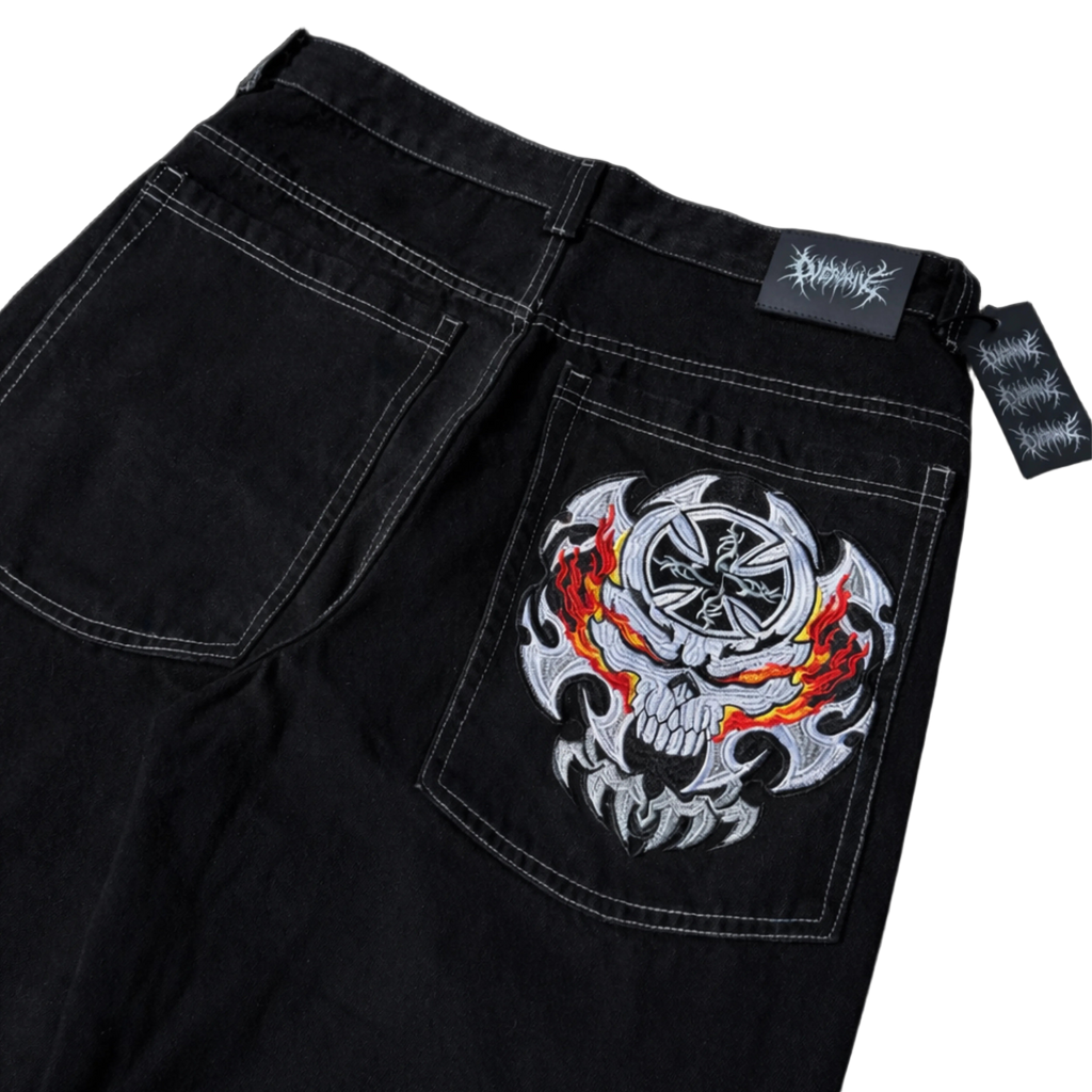 flame skull contrast stitch